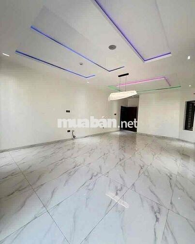 HÀNG HOT!! CỰC ĐẸP - 22H Lê Hồng Phong, Quận 10- 4 tầng 6x18m có gara