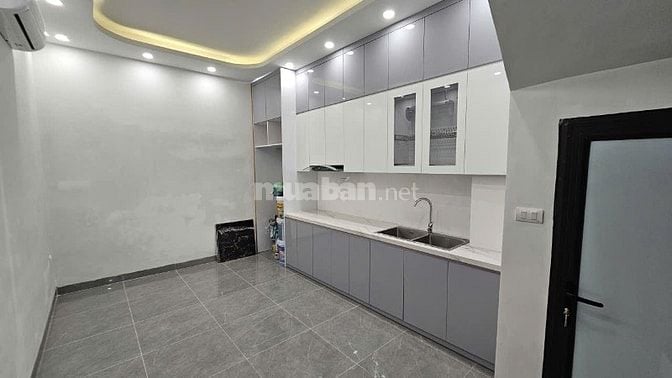 Bán nhà 38m2, 5 tầng thang máy tại phố Bạch Đằng, Hoàn Kiếm