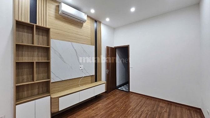 Bán nhà 38m2, 5 tầng thang máy tại phố Bạch Đằng, Hoàn Kiếm