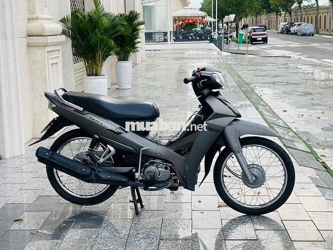 sirius 2024 chính chủ kí giấy