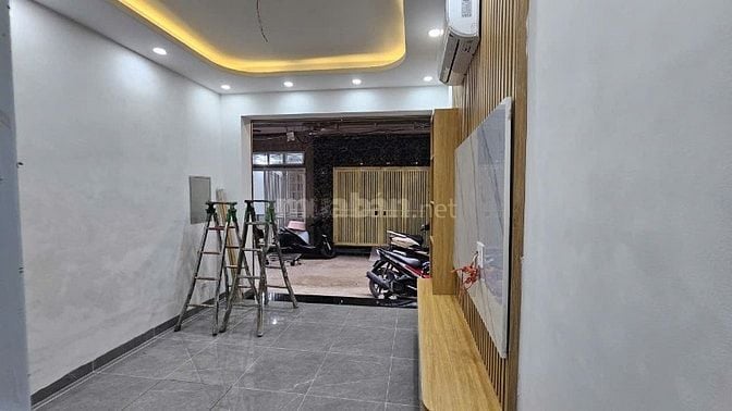 Bán nhà 38m2, 5 tầng thang máy tại phố Bạch Đằng, Hoàn Kiếm