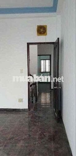 NGUYÊN CĂN QUẬN 10 ( 4 PHÒNG ) CÓ SÂN THƯỢNG