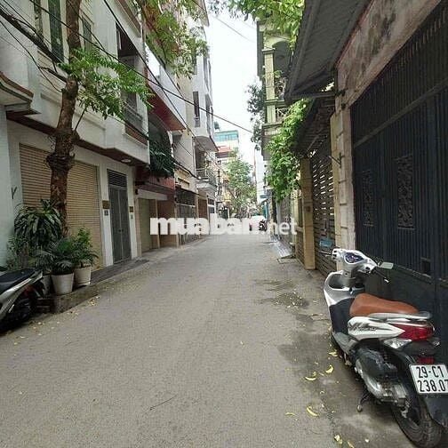 Bán nhà phố Thịnh Quang 6 tầng thang máy , 40m2 , Mt 6.5m