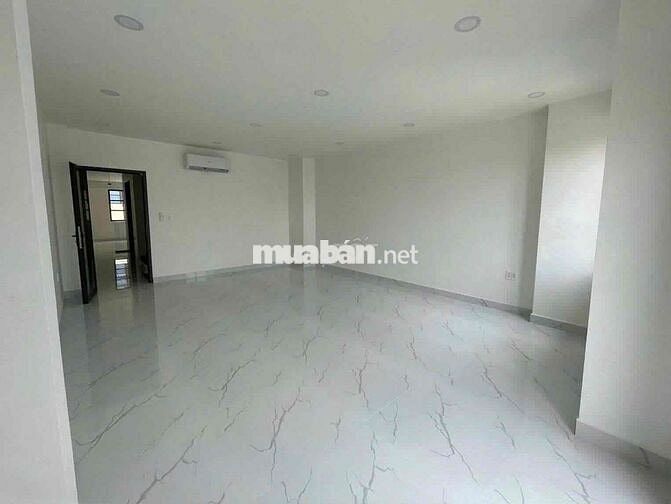 HÀNG HOT!! CỰC ĐẸP - 22H Lê Hồng Phong, Quận 10- 4 tầng 6x18m có gara