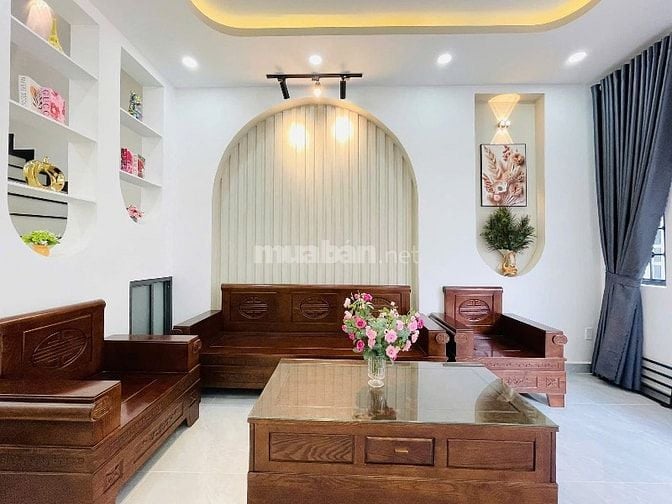 Chủ bán nhà Đường Cao Thắng Quận 3 , 50m2 Giá 3ty070 lh Vân 