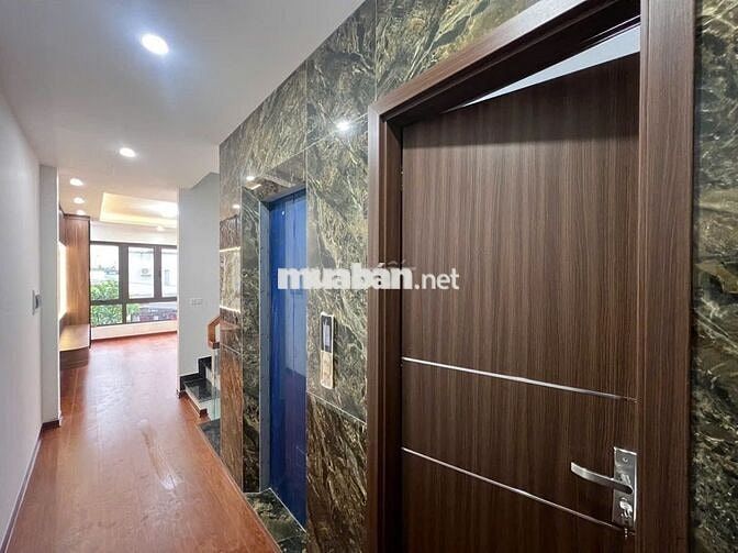 Chính chủ bán nhà tổ 10 Yên Nghĩa, 5 tầng thang máy, ngõ ô tô