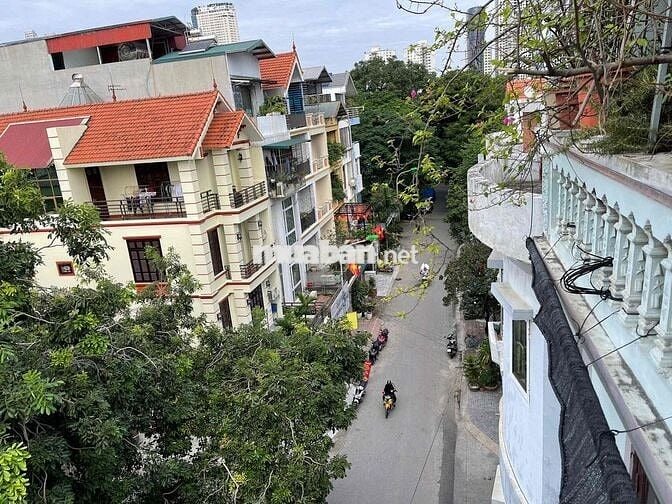 BÁN NHÀ 5 TẦNG LIỀN KỀ KĐT VĂN QUÁN TRUNG TÂM TIỆN ÍCH GIÁ CHỈ HƠN 10T