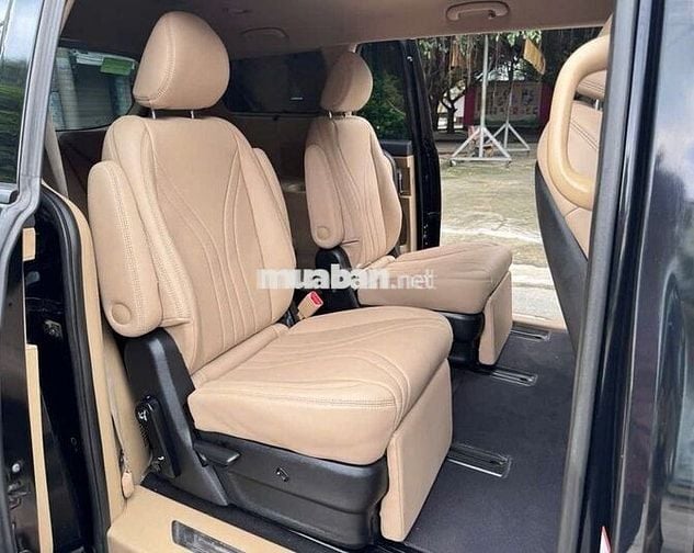 Sedona 2020 2.2 DAT Deluxe siêu mới