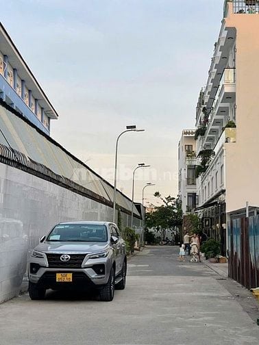 NHÀ CHÍNH CHỦ ĐANG CHO THUÊ CÓ DÒNG TIỀN, 4X16M, 5 TẤM, 9PN, 8WC, HXT