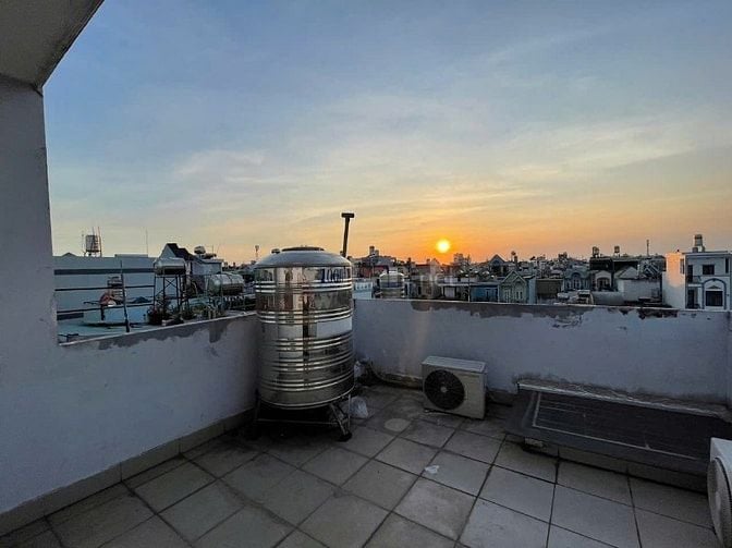 NHÀ CHÍNH CHỦ ĐANG CHO THUÊ CÓ DÒNG TIỀN, 4X16M, 5 TẤM, 9PN, 8WC, HXT