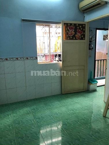 Cho thuê phòng (3m x 4m) có gác lửng _ Lê Văn Sỹ, P14Q3 (Chính chủ)