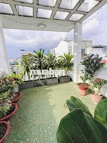 Nhà Mới Gần Chợ Phạm Thế Hiển, P4,Q8. 58m2, Nở hậu 6m, 4 Tầng.