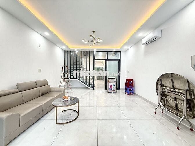 CHO THUÊ NHÀ 5 CĂN HỘ FULL NỘI THẤT CÓ THANG MÁY GẦN BIỂN VĨNH NGUYÊN