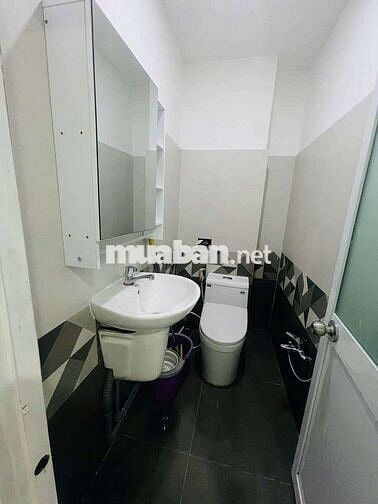 Chính chủ bán nhà phố 2 mặt tiền