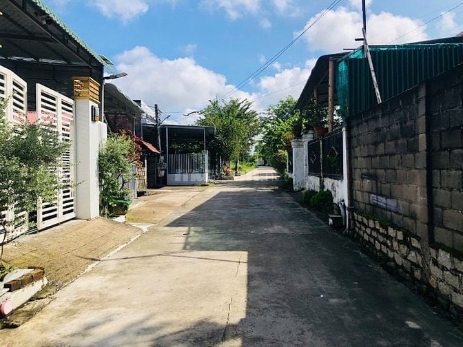 5x21(108m2) Hẻm Lý Thường Kiệt Tân An LaGi Giá 900 Triệu