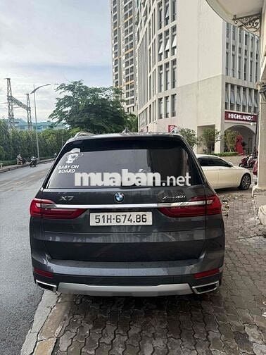cần bán BMW X7 còn bh tới 6/2026 xe zin 100%