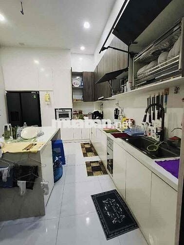 Nhà Mới Gần Chợ Phạm Thế Hiển, P4,Q8. 58m2, Nở hậu 6m, 4 Tầng.