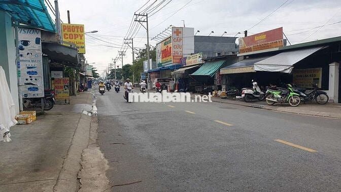 Bán xưởng DT 12x55 mặt tiền Phan Văn Hớn, gần ngã 3 Nguyễn Thị Thử HM