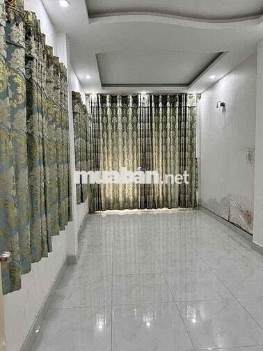 NGUYÊN CĂN MẶT TIỀN QUẬN 5 ( 5 PHÒNG - CẢI TẠO THOẢI MÁi )