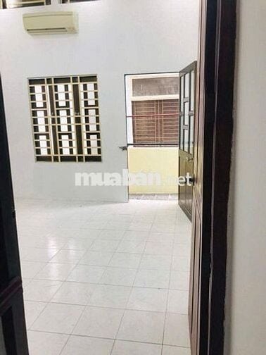 Bán nhà H3G Nguyễn Cửu Vân, P17, 34m2- vuông A4 không LG- Chỉ 4.48tỷ