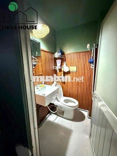 Cho Thuê Mặt Bằng Mặt Tiền Đường Nguyễn Văn Công