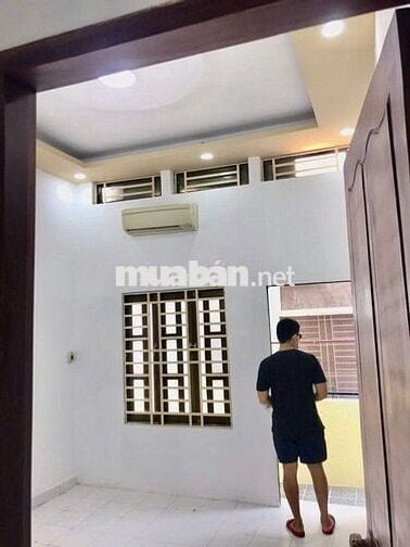 Bán nhà H3G Nguyễn Cửu Vân, P17, 34m2- vuông A4 không LG- Chỉ 4.48tỷ