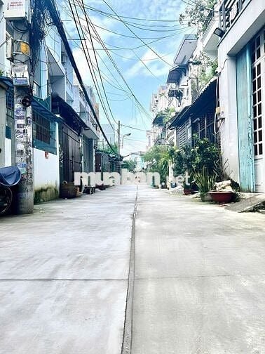 Đường Xe Hơi 8m Thông - Tiện Kinh Doanh - Nhà 4 Tầng