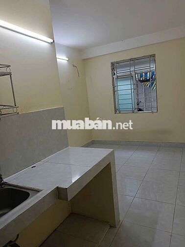 Phòng 22m2. Có gác - Cửa Sổ. Đường số 26 - Ngay GIGAMAILL Thủ Đức