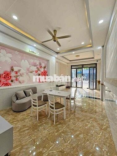 Nhà Phố đả hoàn công KDC PHT 8