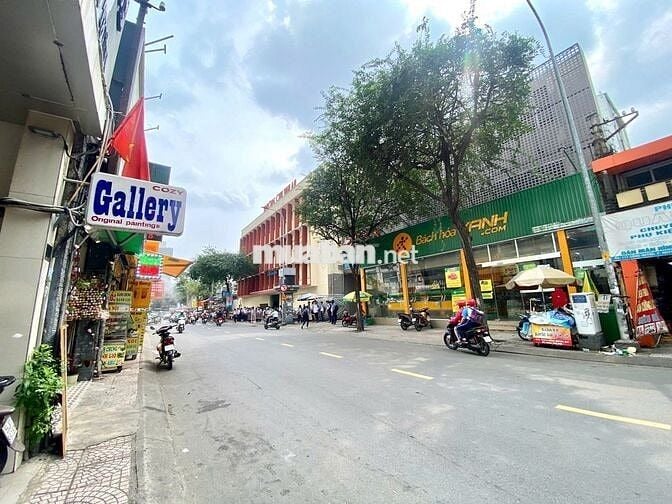 GÓC 2MT CốnG Quỳnh,Q1 ngay trường đại học SKĐA; 3 tầng giá 55tr