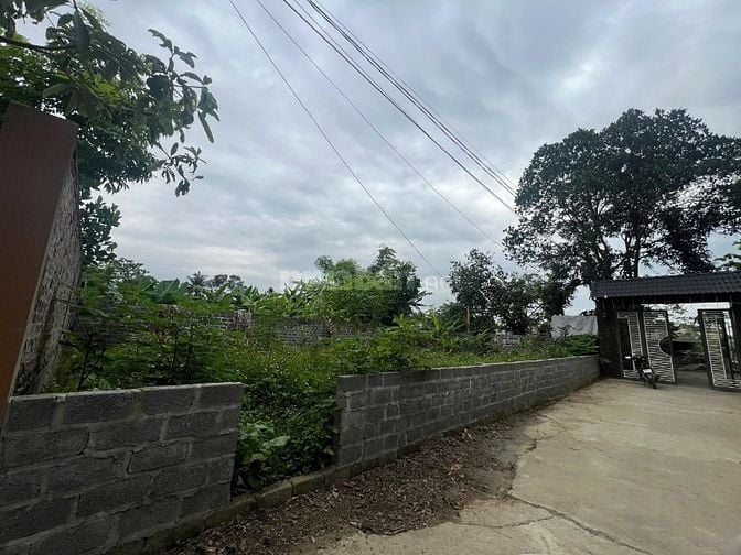 Chính chủ bán đất 18m mặt tiền gần 2 KCN 