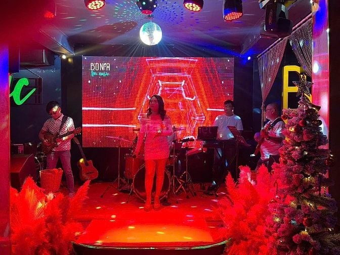 SANG NHƯỢNG PHÒNG TRÀ HÁT VỚI NHAU – MT 39-41 BÀ HUYỆN THANH QUAN