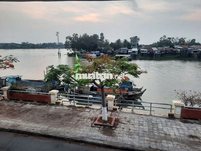 BÁN NHÀ MẶT TIỀN LÝ THƯỜNG KIỆT,TRUNG TÂM HỒNG NGỰ,VIEW ĐẸP, GIÁ 5 TỶ