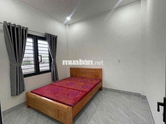 CHO THUÊ NHÀ PHÚ MỸ ĐƯỜNG DX006 1 TRỆT 1 LẦU 3 PN FULL NỘI THẤT