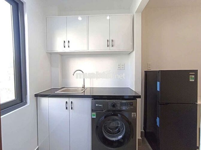 Studio tách bếp Cống Quỳnh gần Bệnh Viện Từ Dũ - thang máy Quận 1