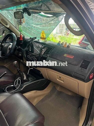 Toyota Fortuner 2014 2.5G - xe máy zin bao êm