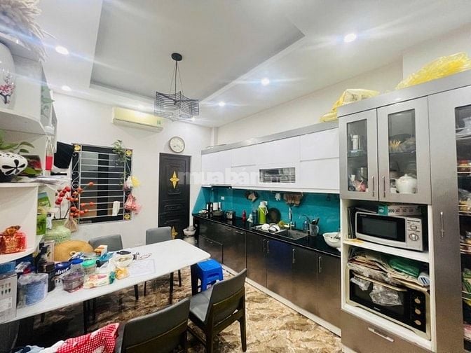 Bán Nhà Phố Chùa Quỳnh-ÔTÔ Đỗ Cửa-2Mặt Ngõ Thông-50m2/4Tầng-Hơn 13Tỷ