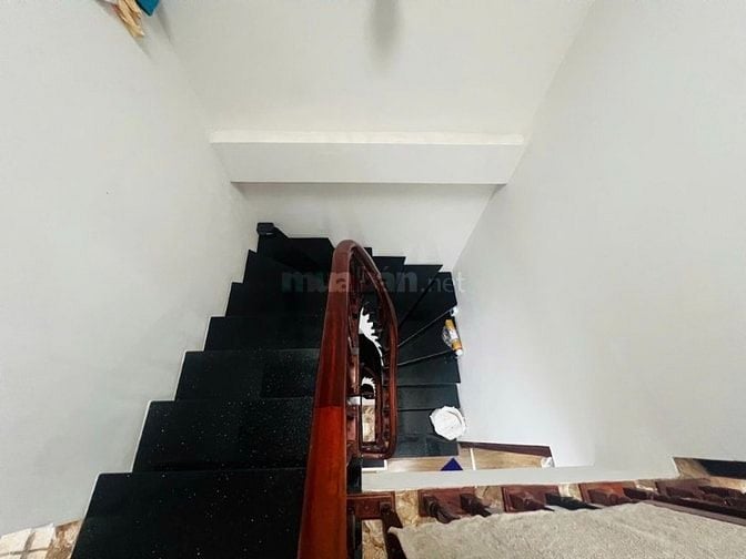 Bán Nhà Phố Chùa Quỳnh-ÔTÔ Đỗ Cửa-2Mặt Ngõ Thông-50m2/4Tầng-Hơn 13Tỷ