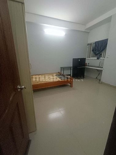 Cho thuê phòng Phan Văn Trị, P.11, 20m2, đủ nội thất, 4.1tr