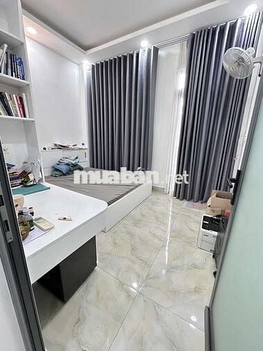 Giáp Tên Lửa, 2 tầng, 44m2, nhỉnh 4 tỷ