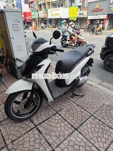 Xe sh150cc cần bán cho người cần nhé