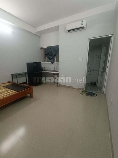 Cho thuê phòng Phan Văn Trị, P.11, 20m2, đủ nội thất, 4.1tr