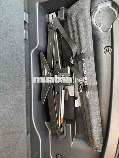 Xe Ford Everest Titamium nhập Thái Trùm Mền