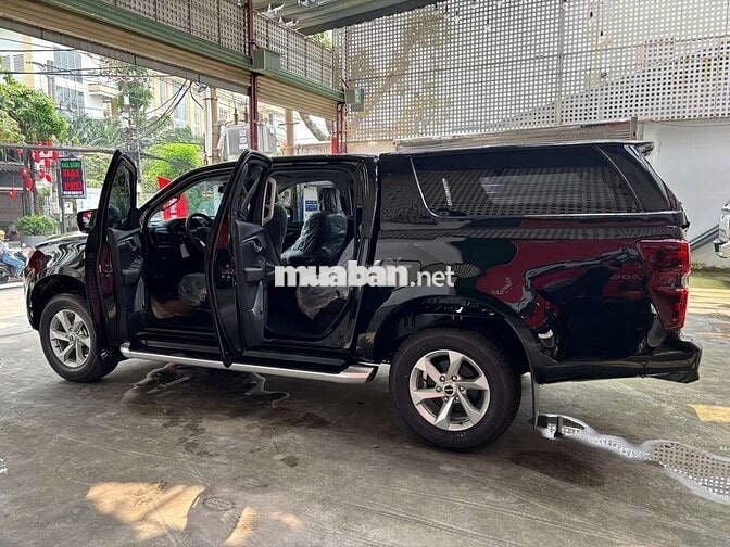 2025 Prestige 4X2 AT