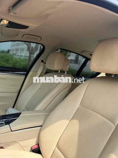 cần bán xe bmw 1 chủ mua mới từ đầu model 2013