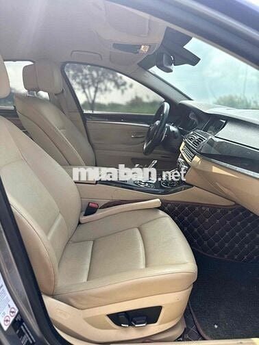 cần bán xe bmw 1 chủ mua mới từ đầu model 2013