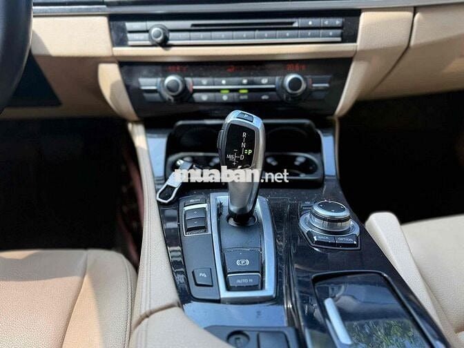 cần bán xe bmw 1 chủ mua mới từ đầu model 2013