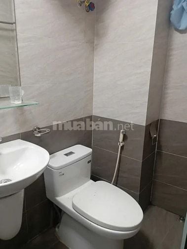 Bán nhà phố Bồ Đề – 30m² x 4 tầng hiện đại . Giá 7,6 tỷ