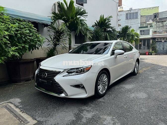 Lexus ES  250 2015 - 60000 km