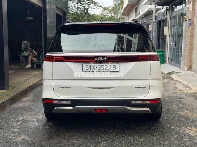 Kia Carnival 2022 Signature 2.2D - 70000 km